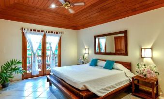 Antigua Superyacht Marina & Resort