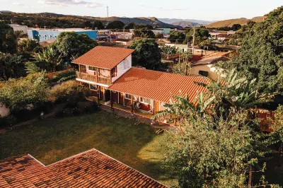 포우사다 세르톤  호텔