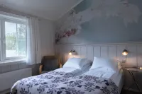 Erzscheidergaarden Hotell فنادق في روروس