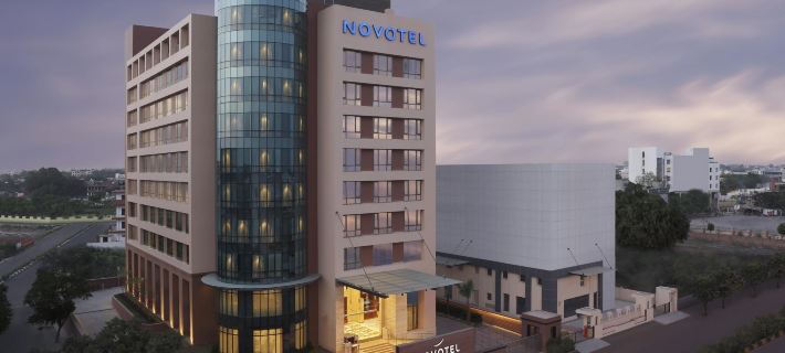 Novotel Lucknow Gomti Nagar Hotels in Lucknow