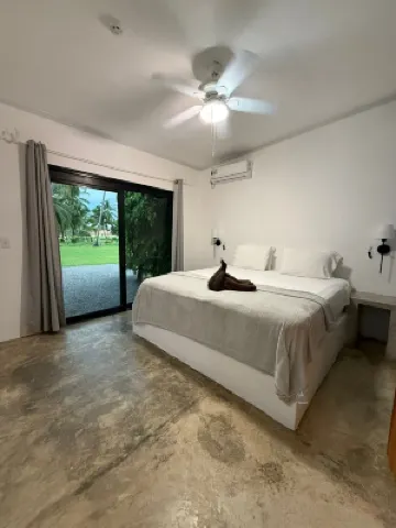 Show Pony Ranchero Resort - Boutique Beach Hotel Hotels in 