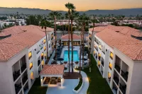 Courtyard Palm Springs