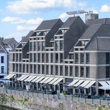 Crowne Plaza MAASTRICHT by IHG Отели рядом с достопримечательностью «Коммелквартир»