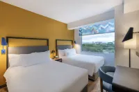 Tru by Hilton Cali Sur - 3-Star