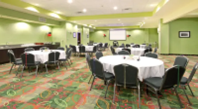 Holiday Inn DALLAS - GARLAND by IHG