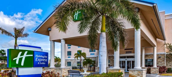 Holiday Inn Express & Suites LANTANA by IHG Hotels in Palm Beach County