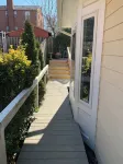 Cozy and fresh one-bedroom, 10 minutes from Old Town Alexandria