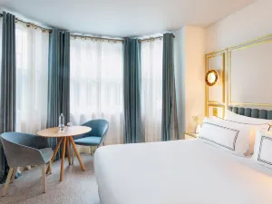 멜리아 런던 켄싱턴