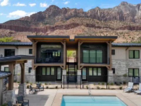 Montclair at Zion Hotels in Springdale