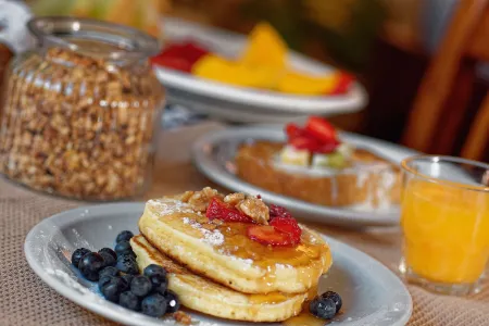 BE Jardin Escondido by Coppola Отели рядом с достопримечательностью «Сад Ботанико Карлос Тайс»