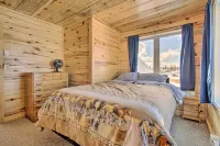 Rural White Sulphur Springs Getaway w/ Deck! - Homestays