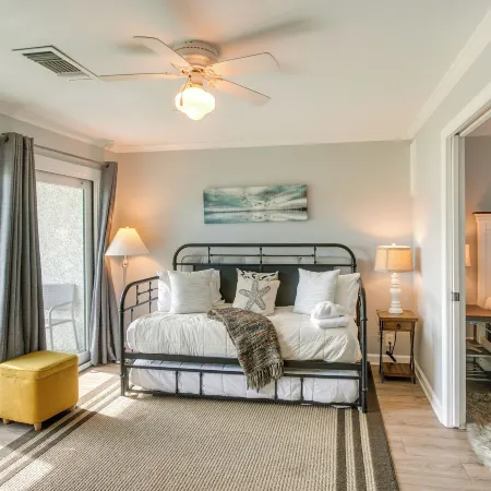 4 Mi to Beach St Simons Island Golf Course Condo