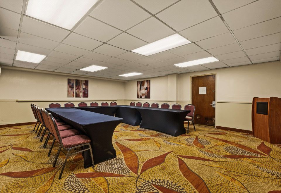 베스트 웨스턴 더 플라자 호텔 공항 셔틀