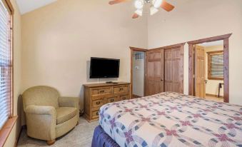 Milby Hideaway - on-Site Amenities