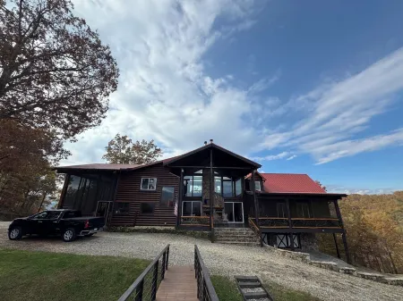 Great Smoky Mountains Retreat