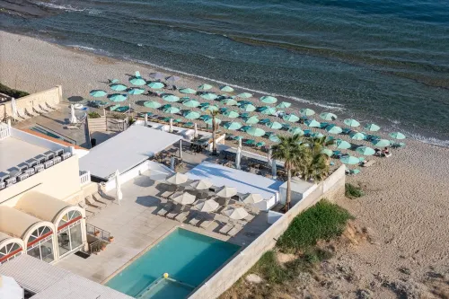 Jo An Beach Hotel - Pool