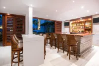 Holiday Inn Resort ARUBA-BEACH RESORT & CASINO by IHG - bar
