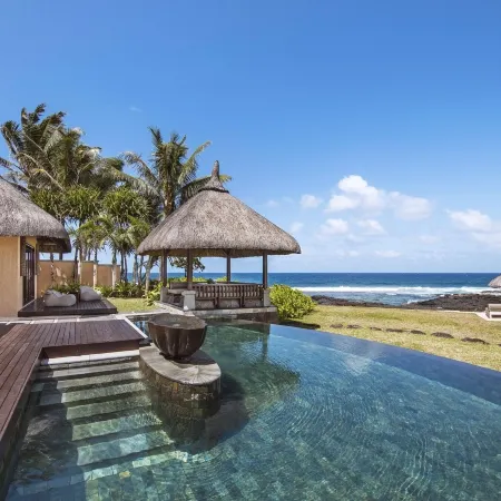 Shanti Maurice Resort & Spa