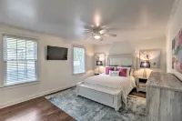 Central Thomasville Condo - Walk to Broad St! - 3-نجوم