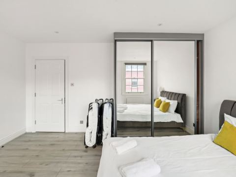 Flat 3 Beauchamp Place