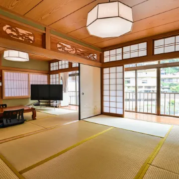 Tsuetate Onsen Yorozuya Ryokan