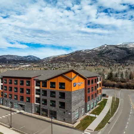 Holiday Inn Express & Suites Steamboat Springs by IHG