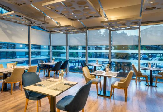 노보텔 카이세리 전경