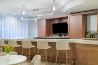 ฮอลิเดย์ อินน์ บอยซี แอร์พอร์ต บาย IHG - ที่มีบาร์