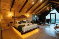 メズラ・ドガル・ダーエヴレリ のホテル