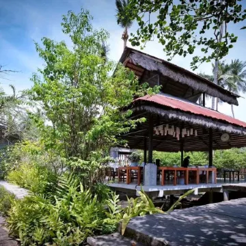 ChababaanCham Resort