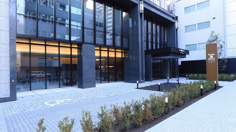 Smile Hotel Premium Osaka Hommachi