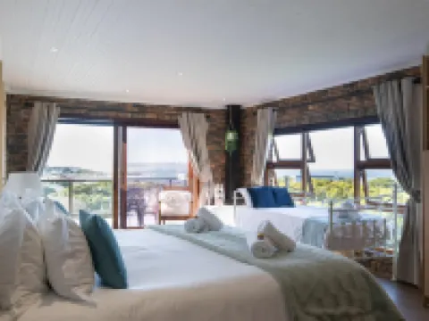 White Shark Guest House Hotels in Gansbaai