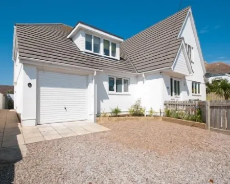 Offshore Hotels in Crantock