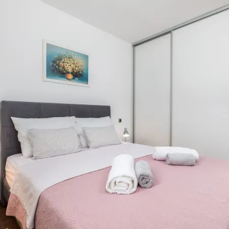 Attic apartment with balcony in Medulin