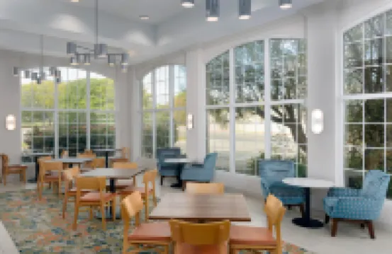 Hampton Inn & Suites Austin-Airport