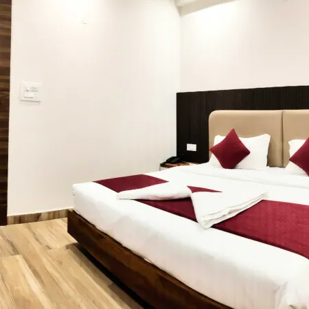 Hotel 7 Heaven