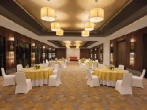 比拉斯布爾萬怡酒店 比拉斯普酒店