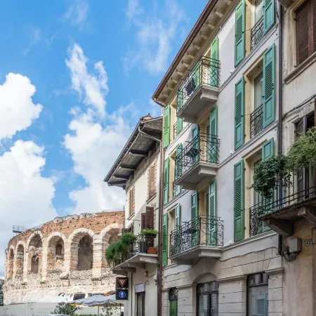 Residenza Wega - Luxury Apartments Verona