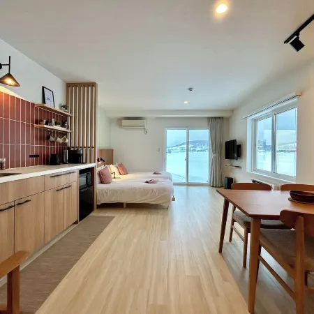 Akayane Lodge by H2 Life