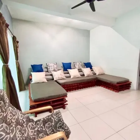 Animation Homes I Meru Raya IPOH I by Grab A Stay l 1–16pax Отели рядом с достопримечательностью «Тематический парк MAPS Perak»