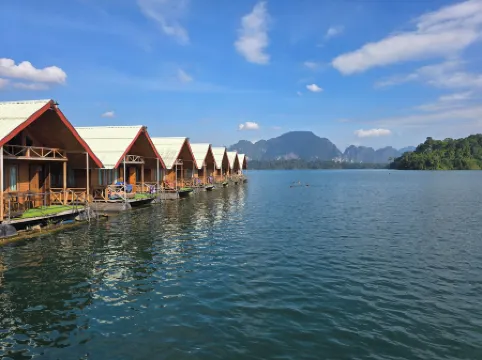 Lost Horizon Resort - Khao Sok