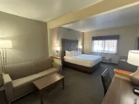 Best Western Plus Paper Valley Hotel - parking