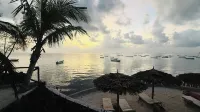 Moya Beach Hotel - Private Pool