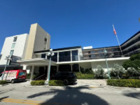 เดอะ แฮร์ริสัน โรงแรม, แอน แอสเซนด์ คอลเลคชัน โรงแรม โรงแรมในฮอลลีวูด