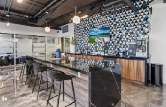 Landing Furnished Apartments Near University Heights