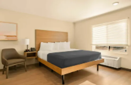 LivAway Suites Phoenix-Surprise
