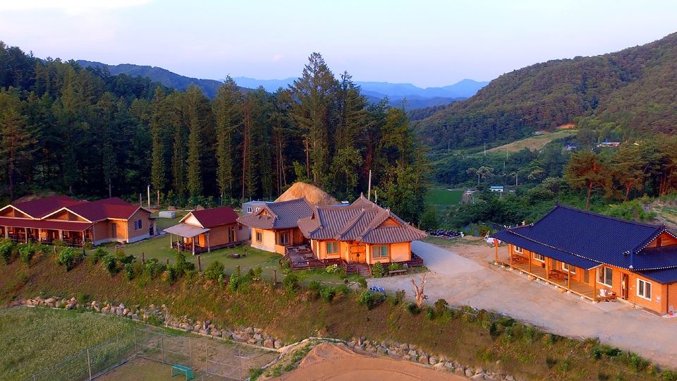 Yanggu Korean Peninsula Hwangto Pension
