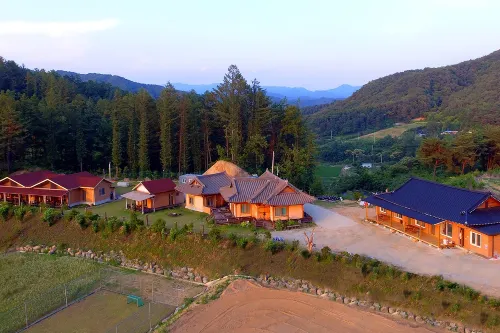 Yanggu Korean Peninsula Hwangto Pension - Wifi