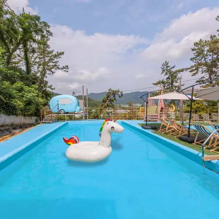 Gangjin Rims Glamping & Pool Villa
