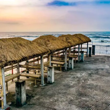Resort Garden Retreat (Sea View)